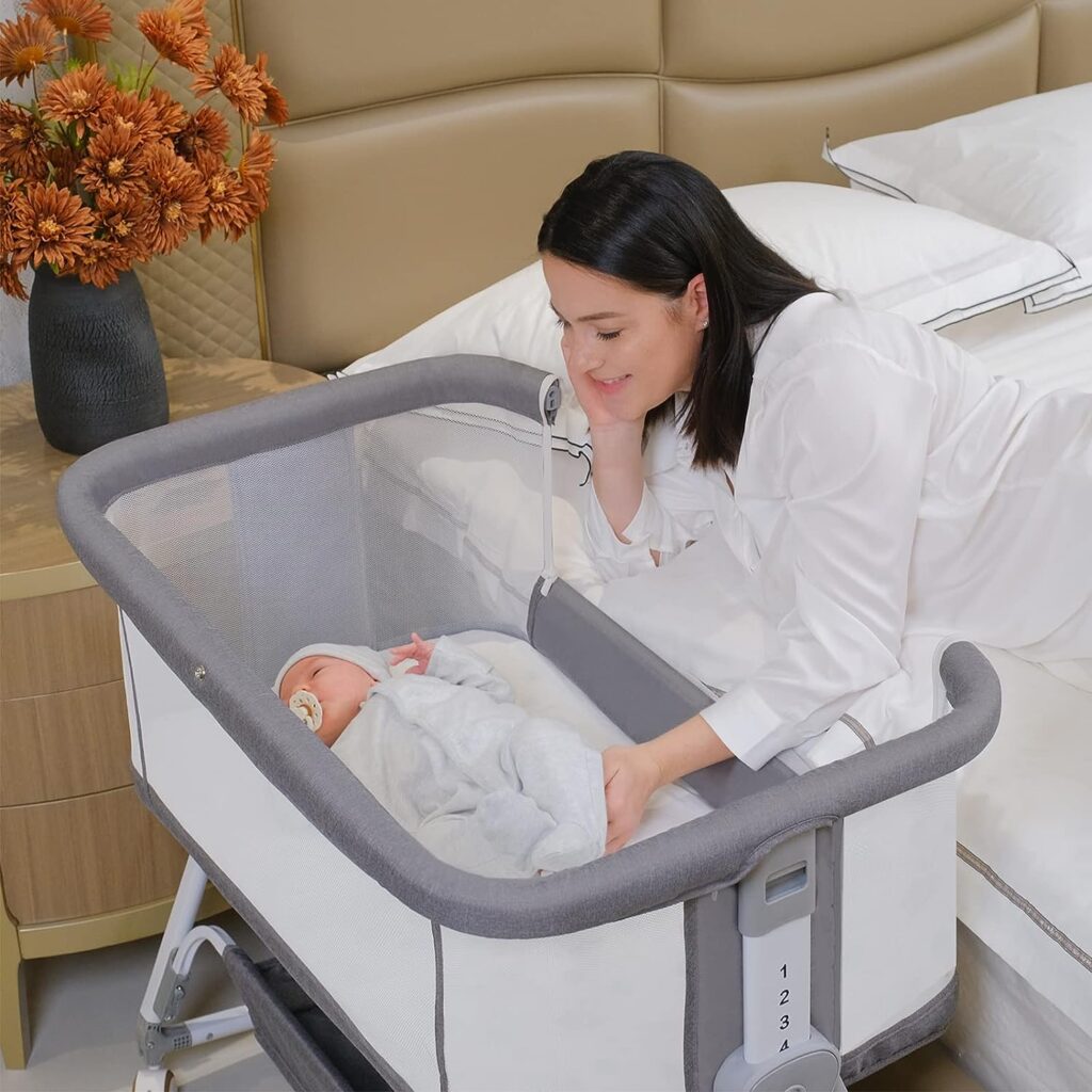 Baby Bassinet Bedside Sleeper for Baby with Wheels and Storage Basket ,All Mesh Portable Bedside Bassinet Co Sleeper for Newborn /Infant,7 Height Adjustable Easy to Assemble Bedside Crib（3 in 1，Grey）