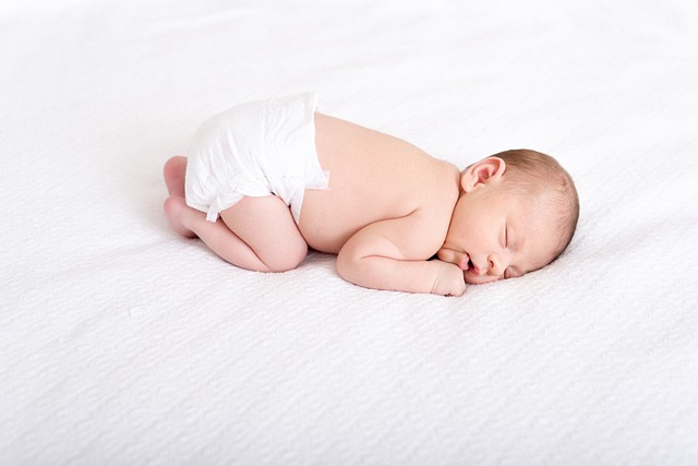 how do i recognize signs of discomfort or illness in my baby 3